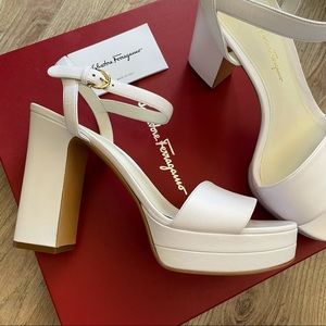 Salvatore Ferragamo brand new in box Sz 9.5